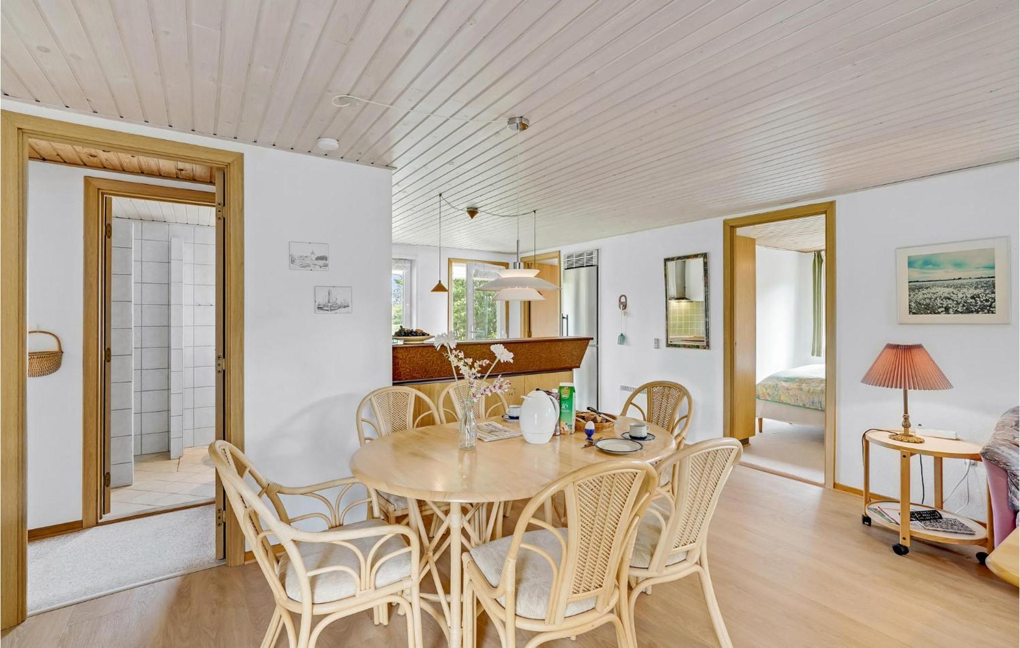 Cozy Home In Romo With Kitchen Tagholm Exterior photo